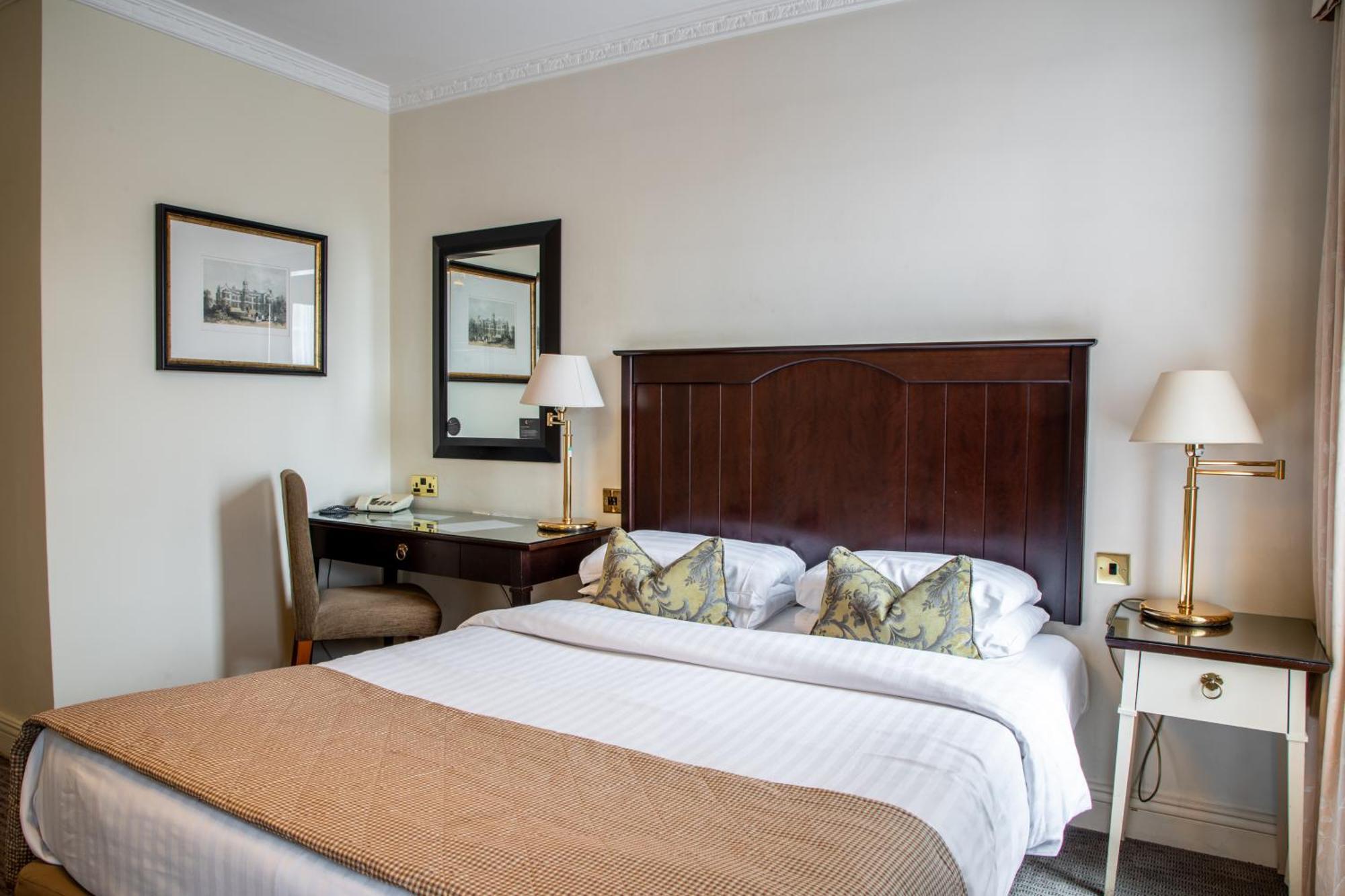 Park House Hotel Шифнал Экстерьер фото