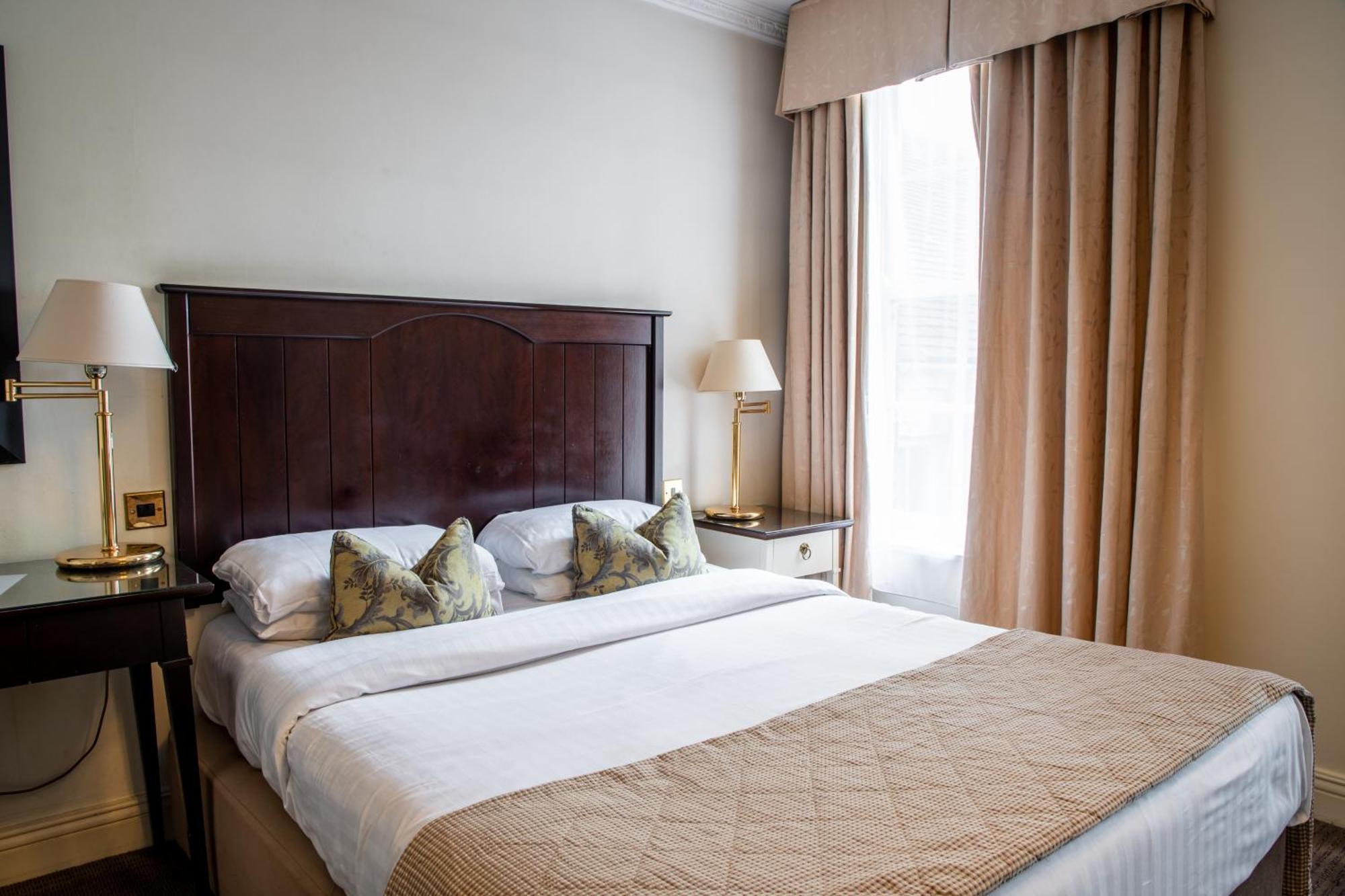 Park House Hotel Шифнал Экстерьер фото