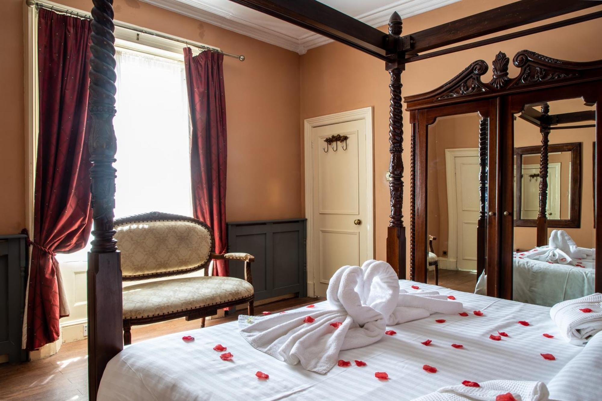 Park House Hotel Шифнал Экстерьер фото