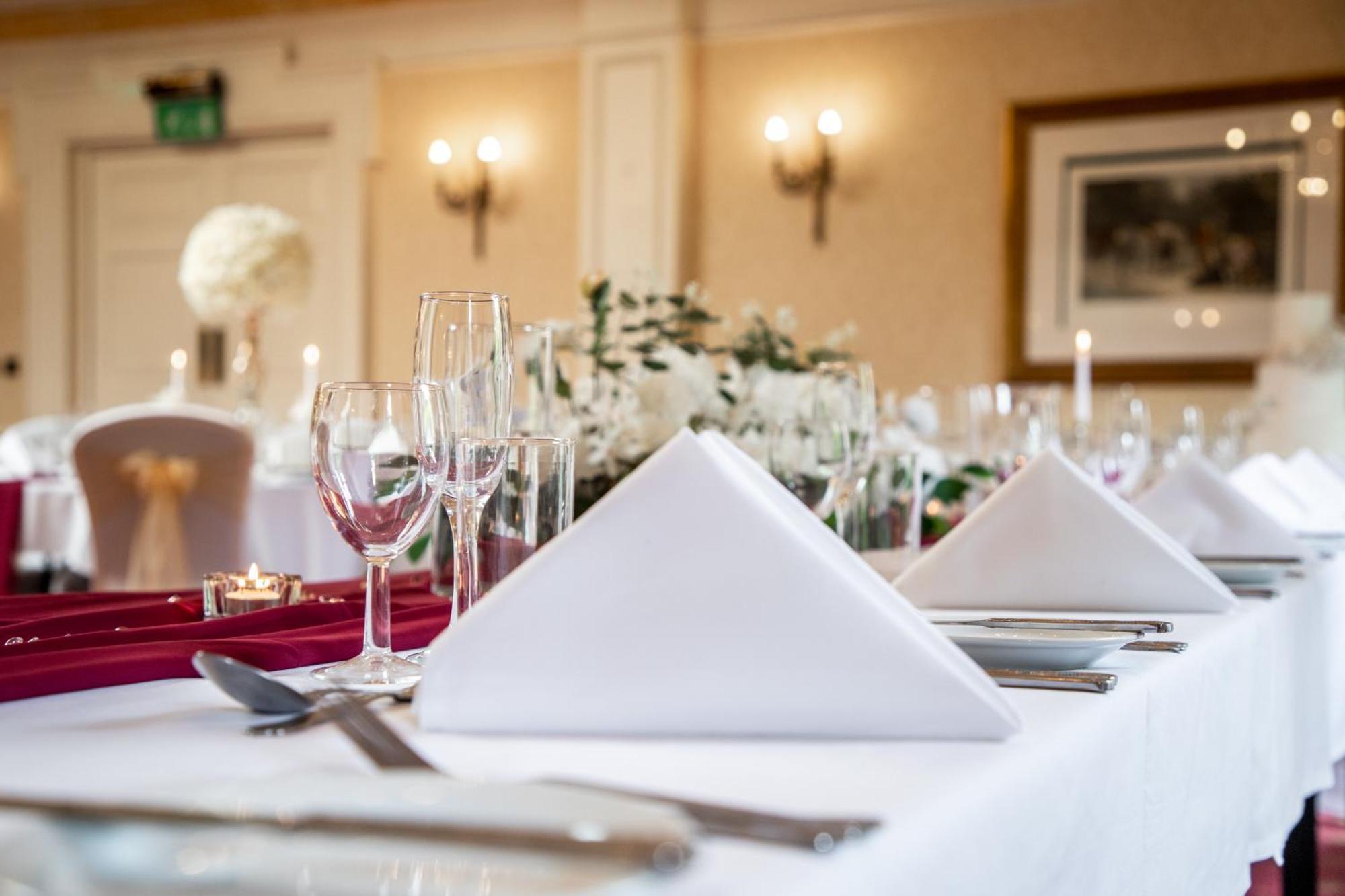 Park House Hotel Шифнал Экстерьер фото
