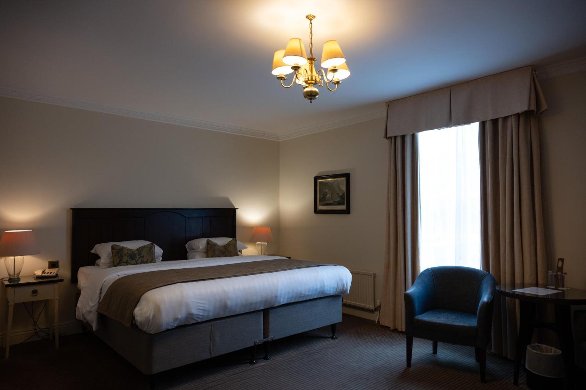 Park House Hotel Шифнал Экстерьер фото
