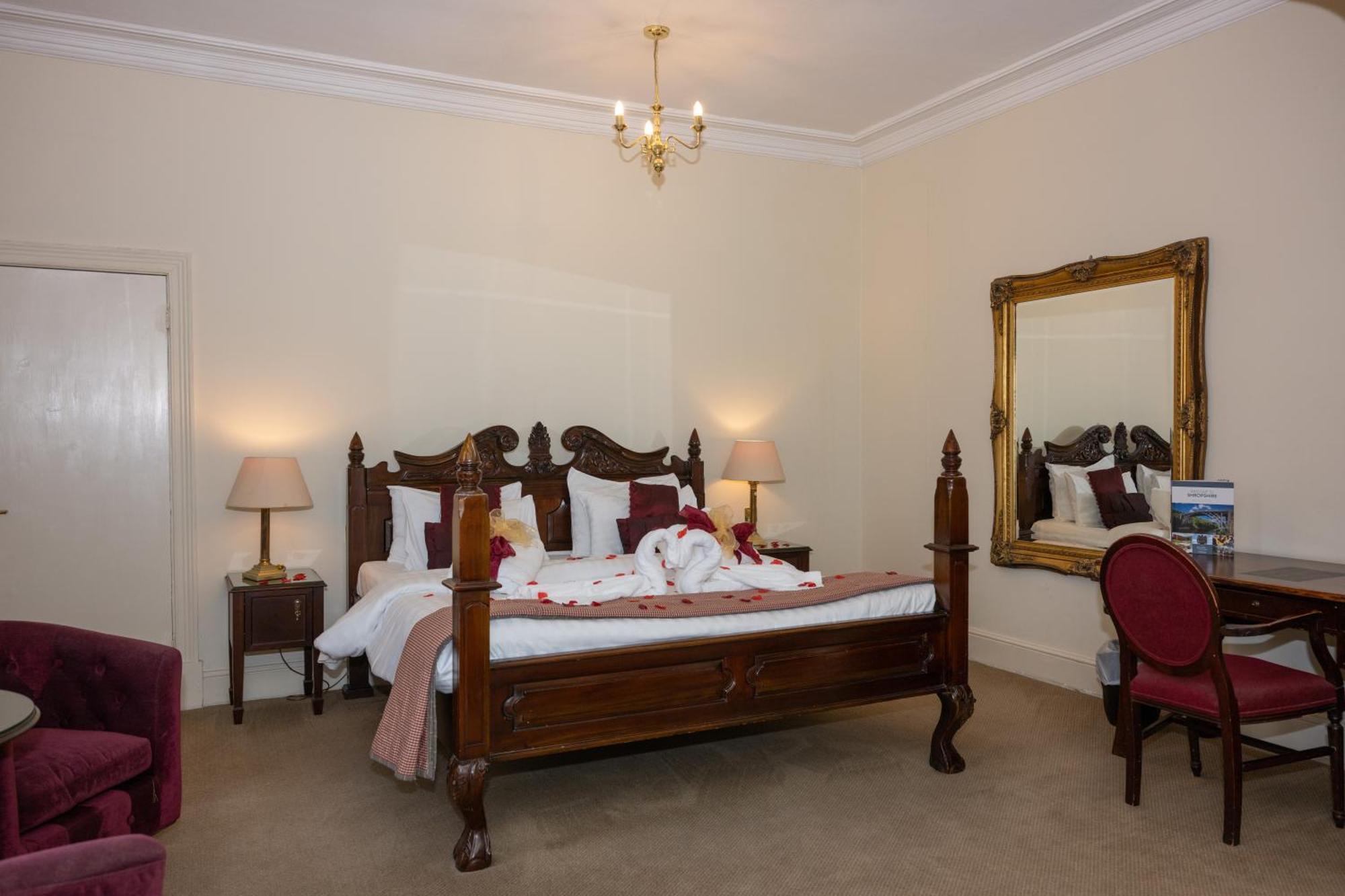 Park House Hotel Шифнал Экстерьер фото