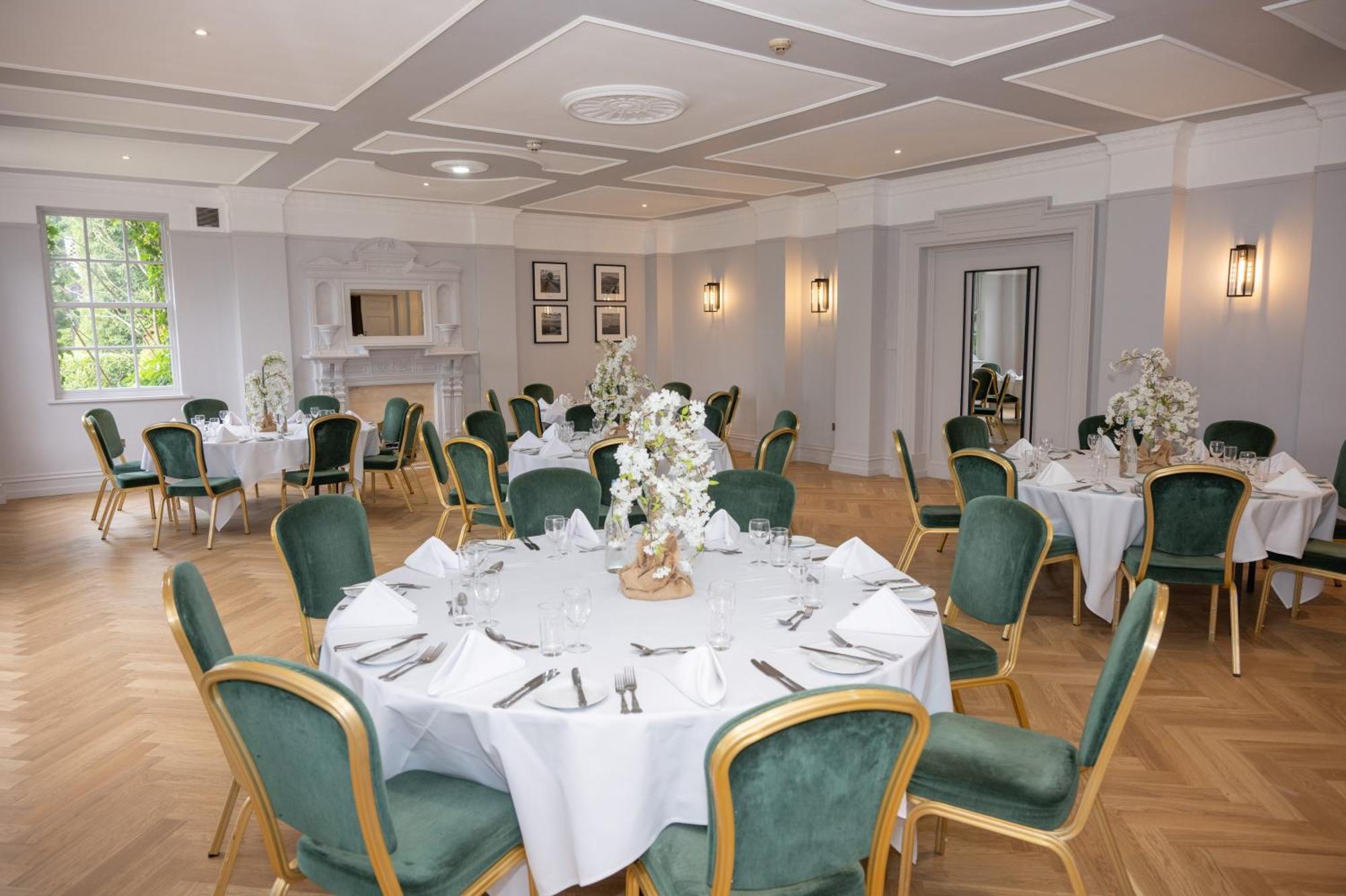 Park House Hotel Шифнал Экстерьер фото
